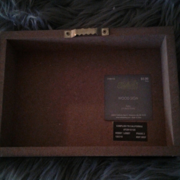 Sign Don't Look Back - Picture 3 of 3